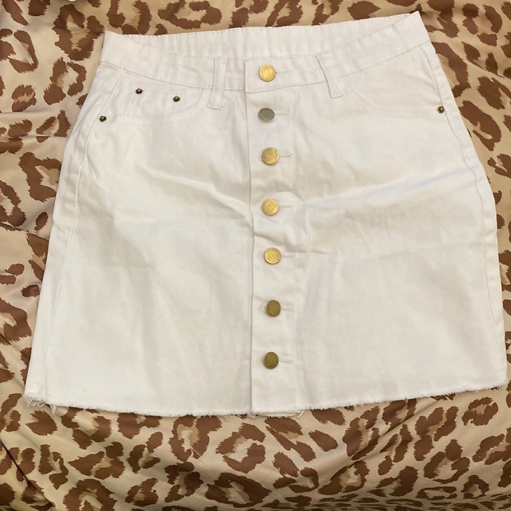 Super Cute White Skirt